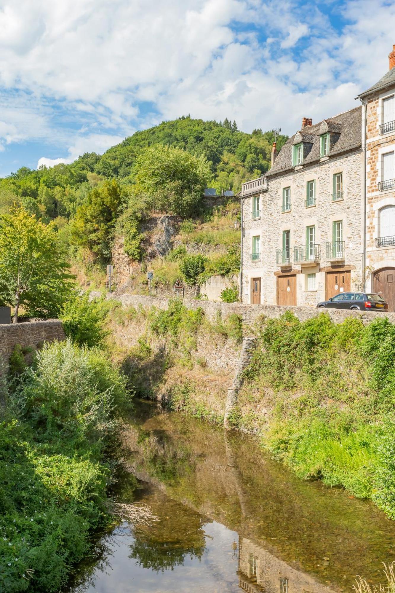 L'Estagnole Villa Estaing  Exteriör bild